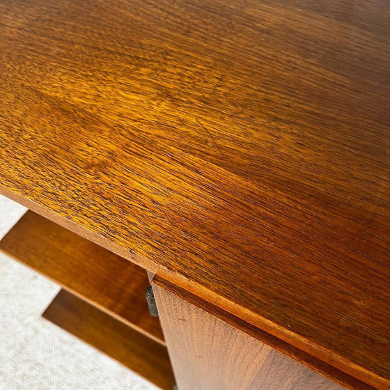 Lowboard aus Teakfurnier, 1960/70, Midcentury Modern – Highboards, Wood, Vintage (photo 16 of 17)