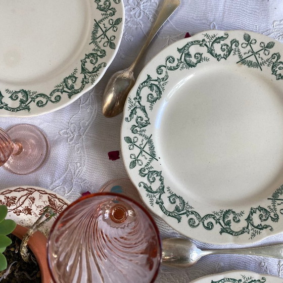 Image 1 of 6 assiettes dessert terre de fer Longchamp modèle Trévise vert faïence ancienne 