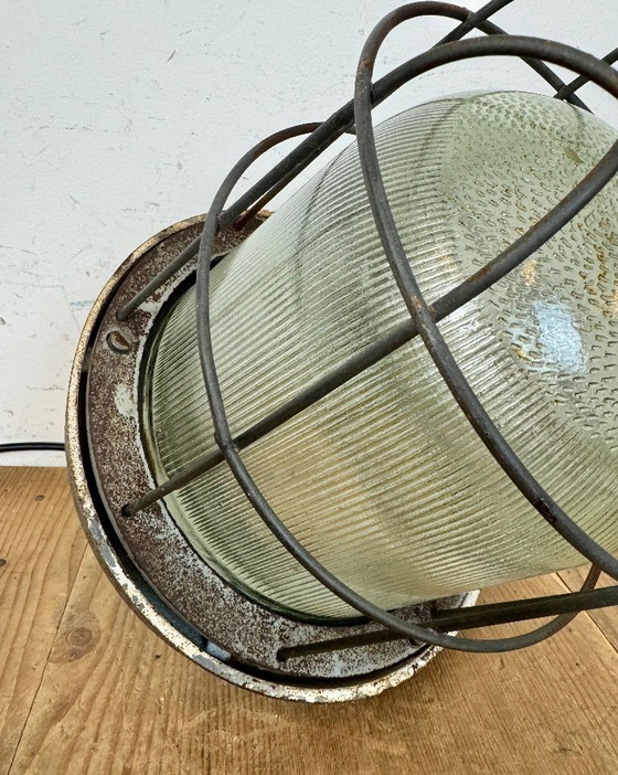 Image 1 of Lampada a sospensione industriale in ghisa a gabbia, anni '60