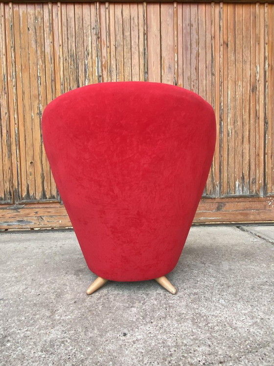 Mid-Century Red Armchair with Special Legs, 1950s – Mid Century Modern (photo 3 of 5)