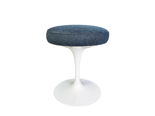 Eero Saarinen Ottoman Tabouret de pied Knoll International Tabouret Tulipe
