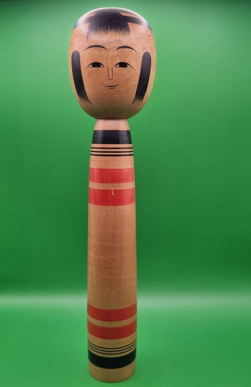 Grande Kokeshi Tsuchiyu vintage par Abe Ichiro. – decoratieve objecten, Wood