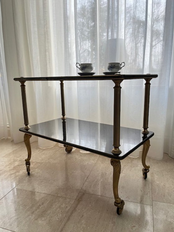 Image 1 of Elegante tavolo vintage mobile anni '60-'70 - Impiallacciato