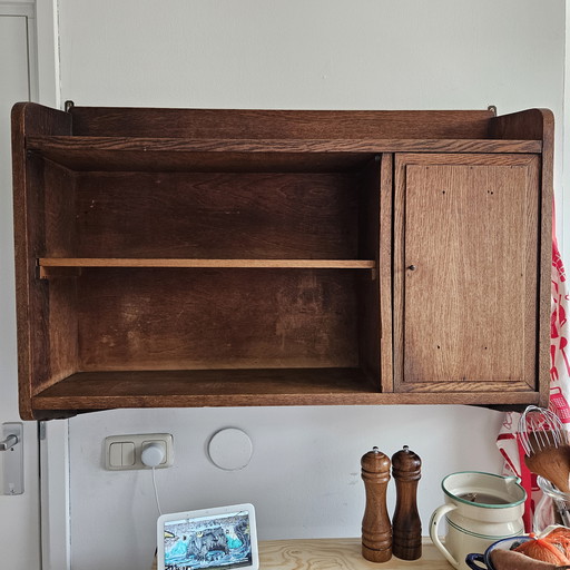 Armario de pared vintage