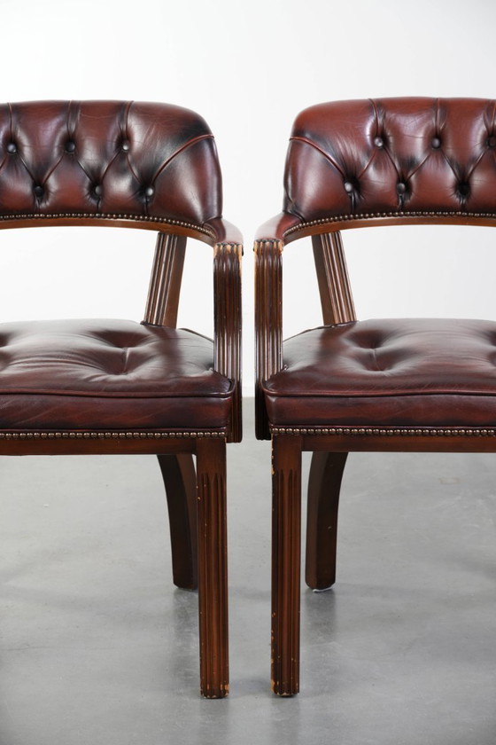 Image 1 of 2 x Donkerbruine rundleren chesterfield eetkamer/ bijzet/ bureaustoel in Engelse stijl