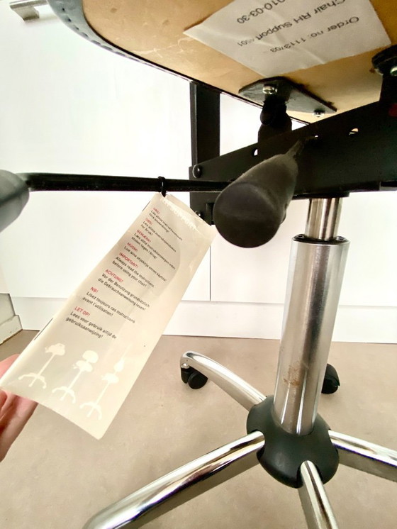 Image 1 of Sedia ergonomica da ufficio/sgabello a sella RH Support 4501