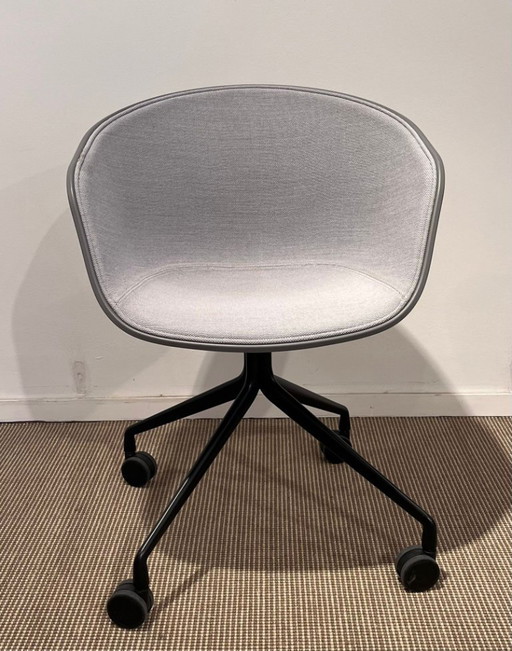 HAY AAC 24 office chair