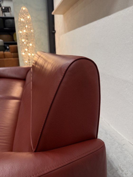 Image 1 of Leolux Felizia 3-Sitzer-Sofa, niedrig, rotes Leder
