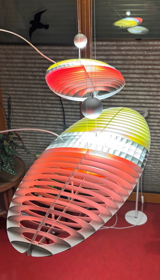 Luceplan Titania Pendant Light, Design Classic in very good condition, Ceiling lights, Aluminium, Silver (photo 2 of 6)