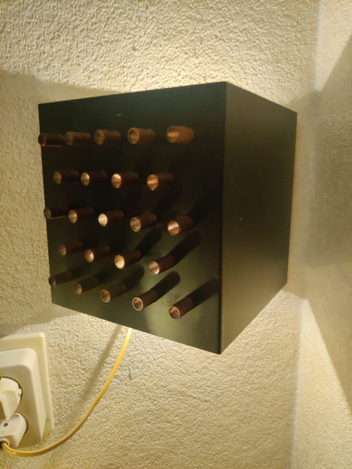 Preciosa lámpara de pared Raak 1960