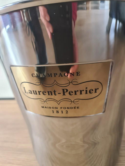 Champagne refroidisseur Laurent-Perrier