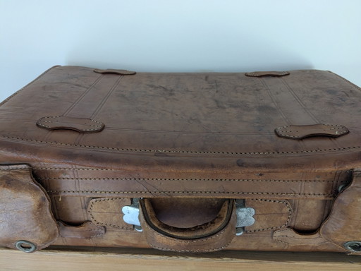 valise en cuir vintage