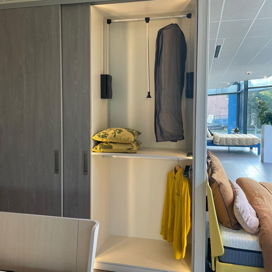 Image 1 of Raffito Loft kledingkast met schuifdeuren