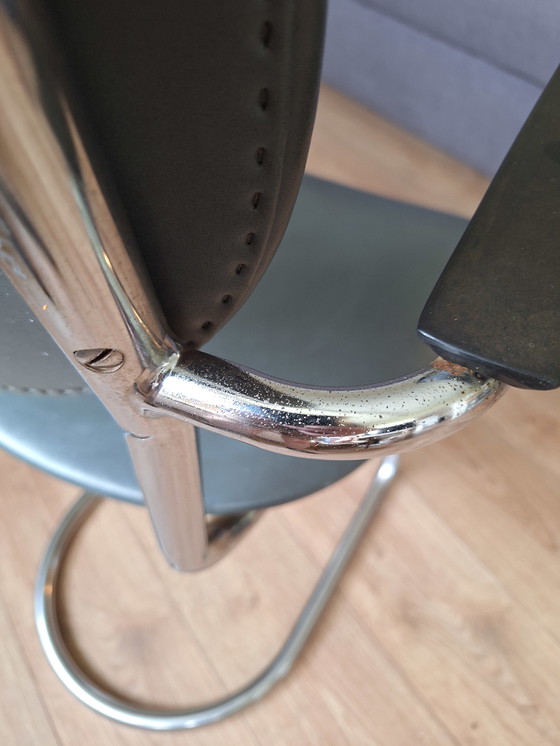 Image 1 of Sedia con struttura tubolare cromata e pelle Wit 3011