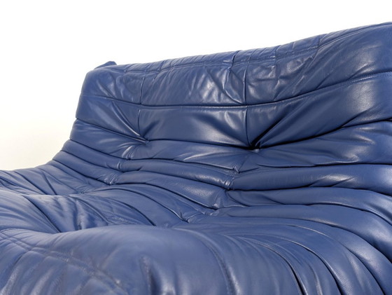 Image 1 of Michel Ducaroy Togo Loveseat in blauw leer voor Ligne Roset, Frankrijk, jaren 80
