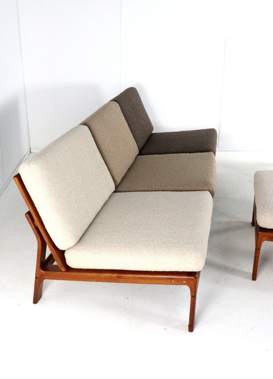 Image 1 of Gruppo di sedute comfort 'Nimtofte' | 4 poltrone + poggiapiedi vintage danese