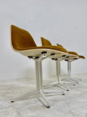 Herman Miller Eames La Fonda Ocker Stuhl/Stuhl