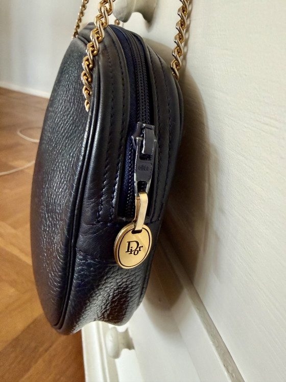 Vintage Christian Dior Schoudertas van Marineblauw Leer en Gouden Ketting – Schoudertassen, Calfskin (photo 9 of 11)
