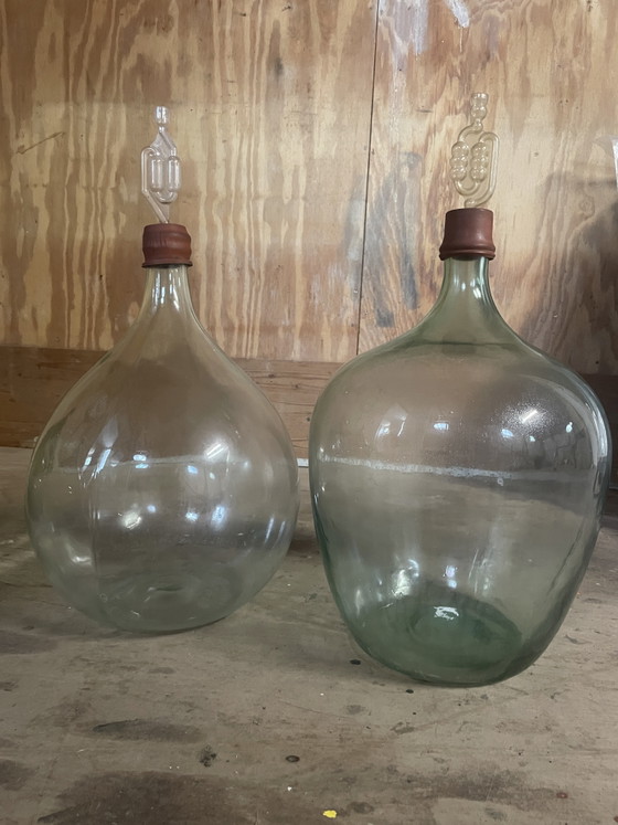 Antieke 2 groene en 2 witte gistingsflessen – Cadeaus, Glass, Plastic (photo 3 of 7)