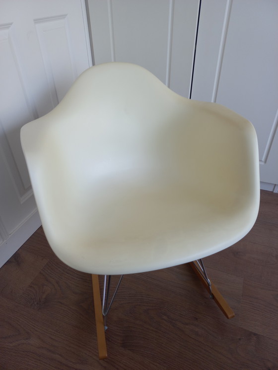 Image 1 of Vitra Eames RAR Schaukelstuhl
