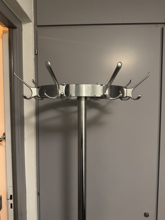 Image 1 of Ahrend De Cirkel staande kapstok Friso Kramer