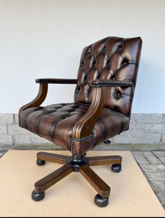 Image 1 of Eichholtz - Gainsborough Chesterfield - Sedia da ufficio - Gainsborough - Pelle di vitello - Chesterfield fatta a mano
