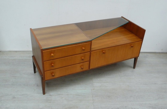 Lage commode met 3 lades en deur, salontafel, jaren 60 Mid Century Modern – Glass, Wood (photo 3 of 7)