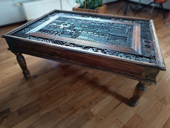 Image 1 of Solid coffee table with glass top – Bayot table – Vintage / Ethnic