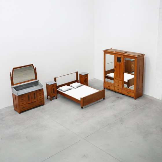 Image 1 of Art Nouveau bedroom set attr. to De Coene with artwork by Geo Verbanck, Belgium ca. 1905