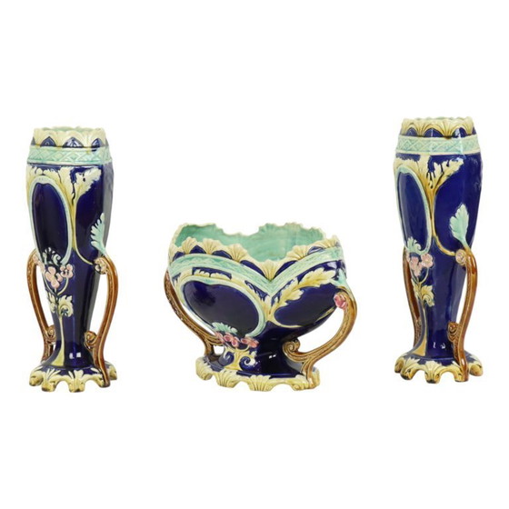 Image 1 of Art Nouveau Barbotine Majolica Vazen Jardinière Set van 3