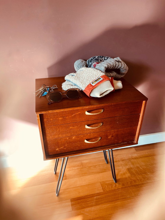 Image 1 of Vintage besteklade op pootjes