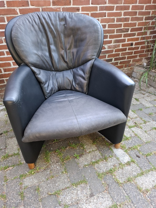 Leolux excalibur zwarte fauteuil 