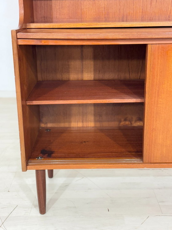 Image 1 of Secrétaire en teck style années 50 / Buffet haut danois / Meuble vintage / Étagère