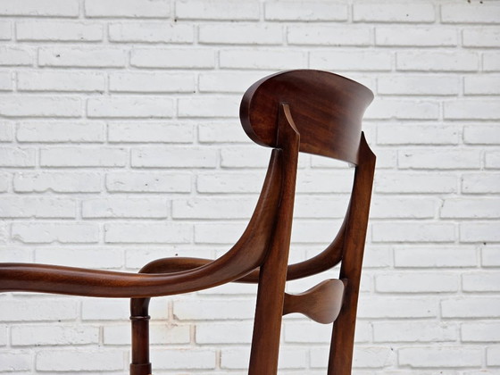 Image 1 of Anni '70, design italiano di Fratelli Levaggi, 2 poltrone, modello "Campanino", legno di ciliegio.