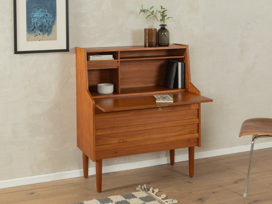 Büro der 1960er Jahre, Rooval – Schreibtisch, Wood (photo 5 of 10)