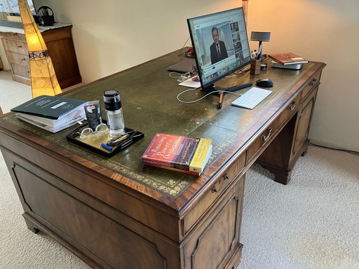 Scrivania antica in noce per due persone