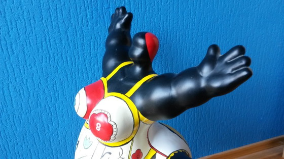 Image 1 of Statue einer fülligen Dame im Badeanzug 52 cm hoch