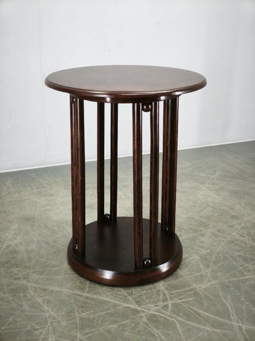 Josef Hoffmann Fledermaus gebogen houten tafel, toegeschreven aan J&J Kohn, circa 1905