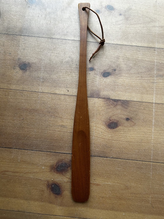 Image 1 of Handspiegel und Schuhanzieher aus Holz, skandinavischer Stil, 70er Vintage