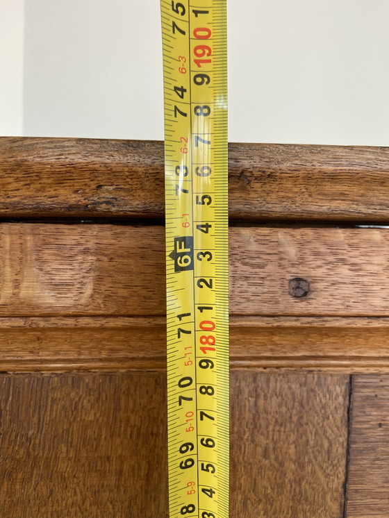 Image 1 of Credenza antica in rovere Spinde, legno di quercia anticato