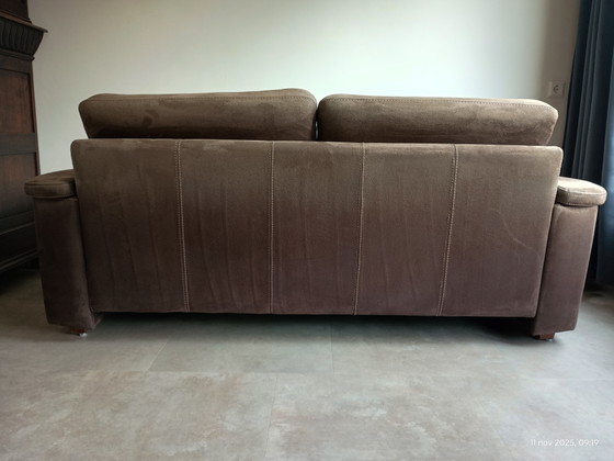 Timeless Couches – Textile, Wood (photo 4 of 13)