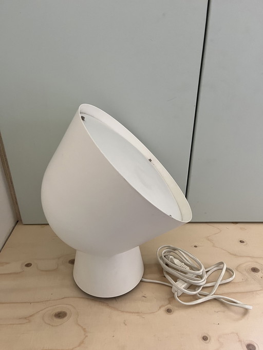 Ola Wilhborg tafellamp wit