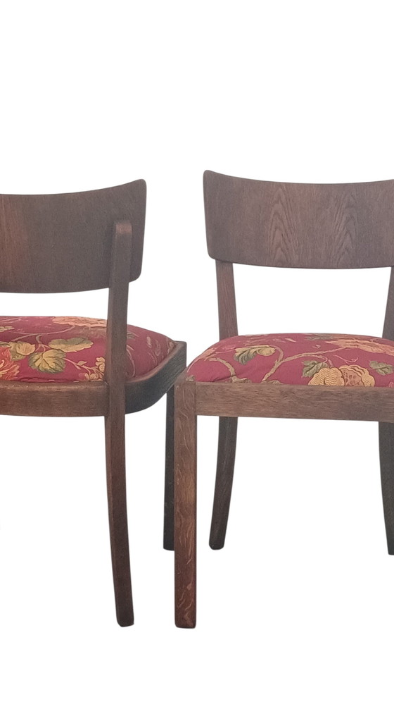 Image 1 of 4 chaises en chêne de style campagnard de la marque Lübke
