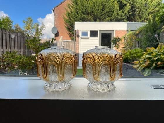 Image 1 of Deux abat-jour vintage en verre ambré