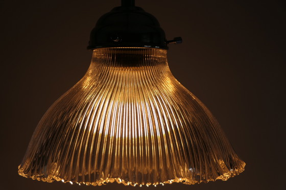 Image 1 of Lampes pendantes en plexiglas transparent strié Holophane