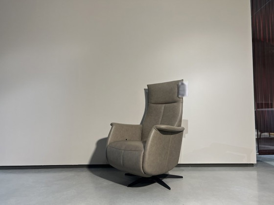 Image 1 of Le futur nouveau fabuleux 5 - Fauteuil inclinable F1-100