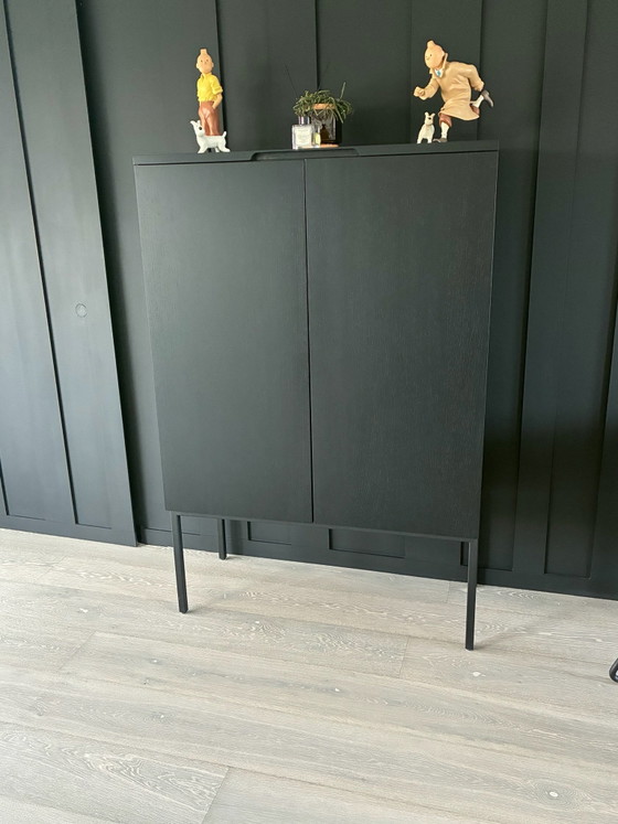 Armoire en bois noir de grande qualité, Muuto, Armoires de rangement, Métal (photo 5 sur 5)