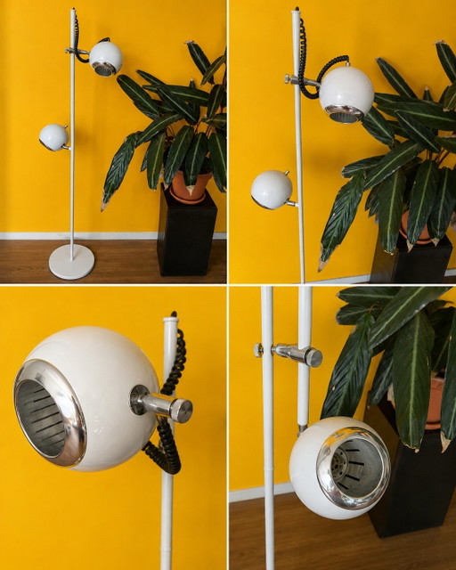 Vintage Eyeball Vloerlampen// Floor Lamp Wit/Chroom – Jaren ’70 Design – Set Van 2 (Ook Los Verkrijgbaar) (photo 2 of 5)