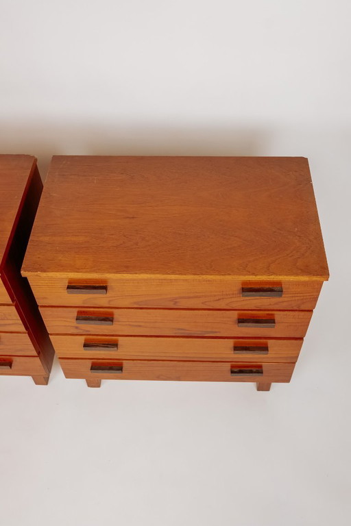 Set van 2 houten ladekasten / nachtkastjes, jaren 70