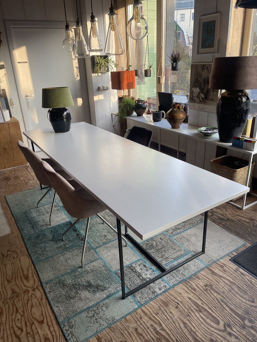 Tavolo da pranzo di design 280 x 90 cm. Rovere massello